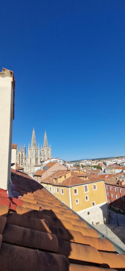 Junto A La Catedral Burgos Exterior foto